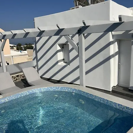 New Sostis & Private Hot Tub Villa