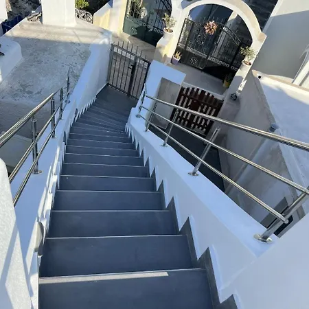 New Sostis & Private Hot Tub * Messaria (Santorini)