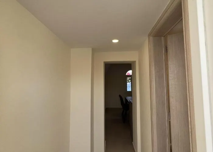 Villa New Sostis & Private Hot Tub